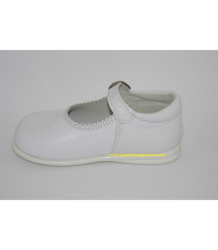 Mercedita clásica piel blanco