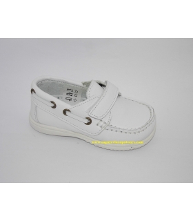 Náutico piel blanco con velcro