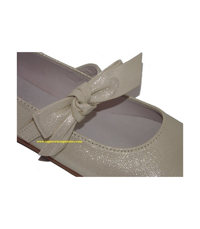 Mercedita piel brillo beige