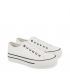 Zapatilla polipiel blanca con plataforma Chika10