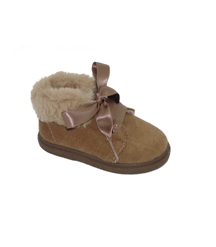 Bota serraje cuero con pelo