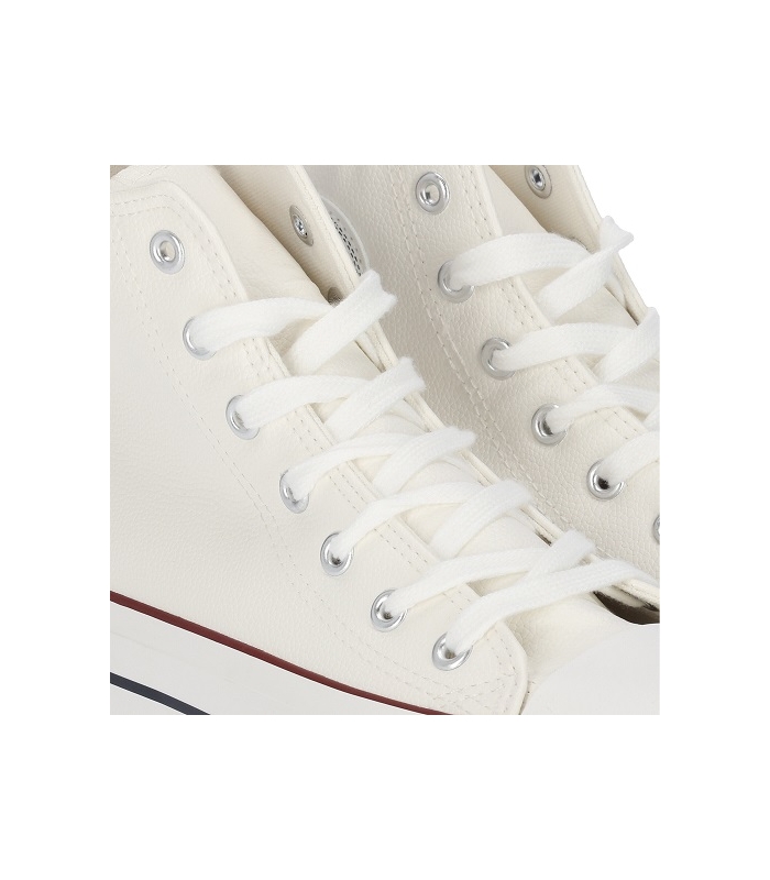 Bota polipiel blanca plataforma Chika10