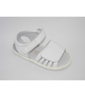 Sandalia blanca velcro Blanditos