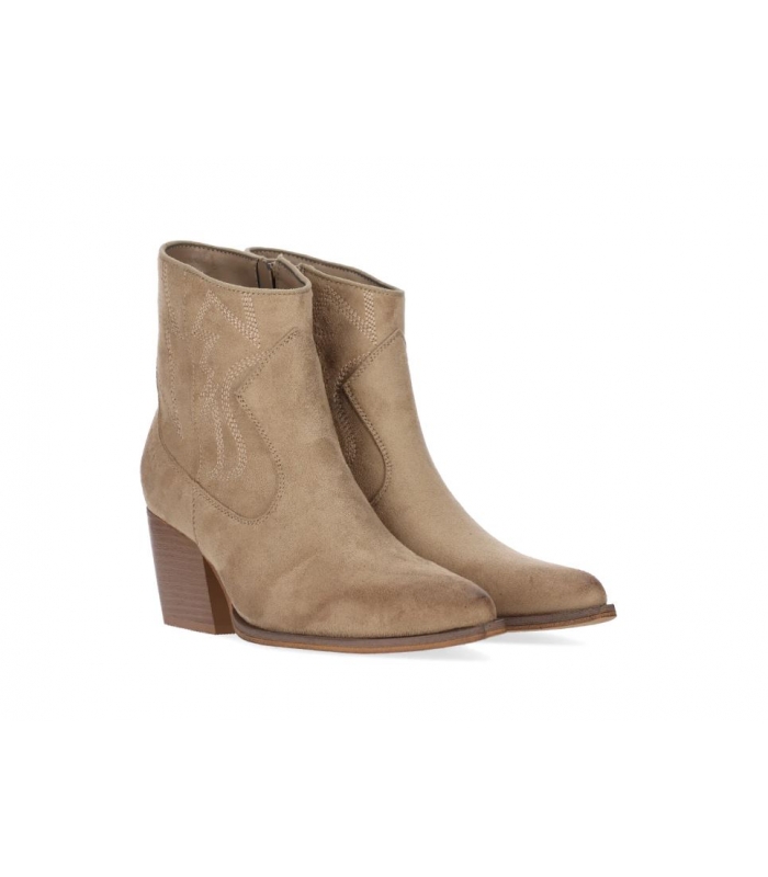 Botines en ante taupe mujer Chika10