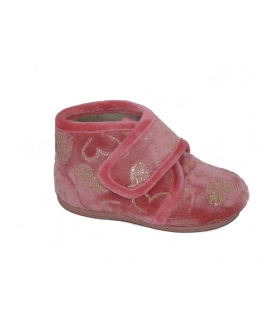 Zapatillas de casa rosado con corazones