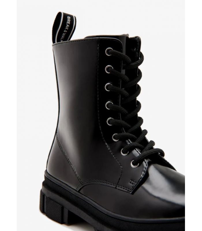 Botas militares en negro B&W