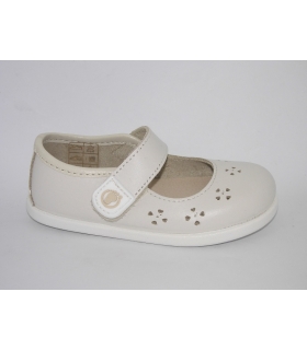 Merceditas beige con corazones RESPETUOSAS Conguitos