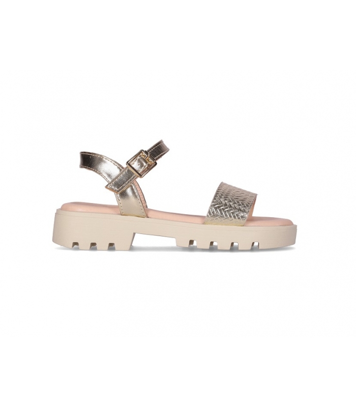 Sandalias trenzado oro Chika10