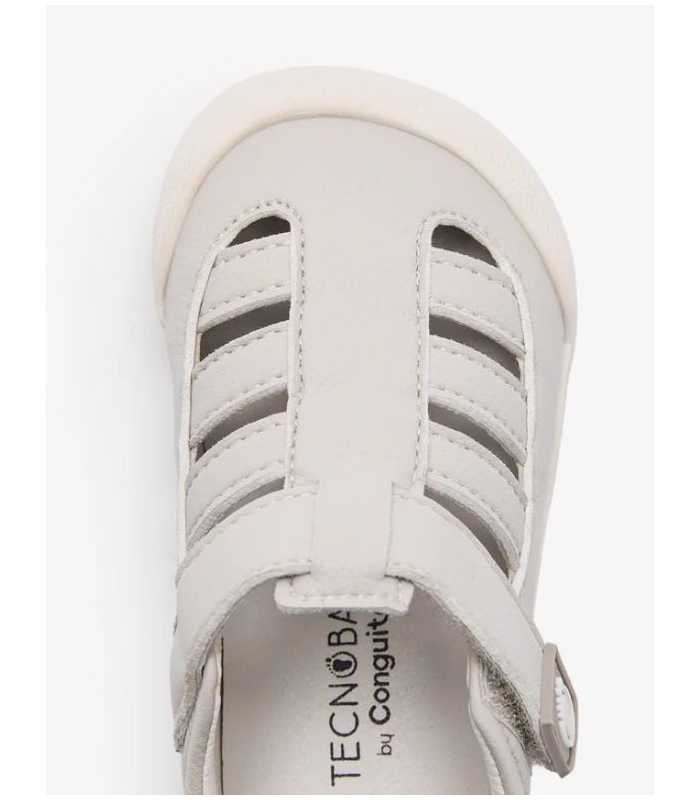 Sandalias de bebé beige BAREFOOT Conguitos
