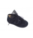 Zapato suede marino con picados lazo-cordón