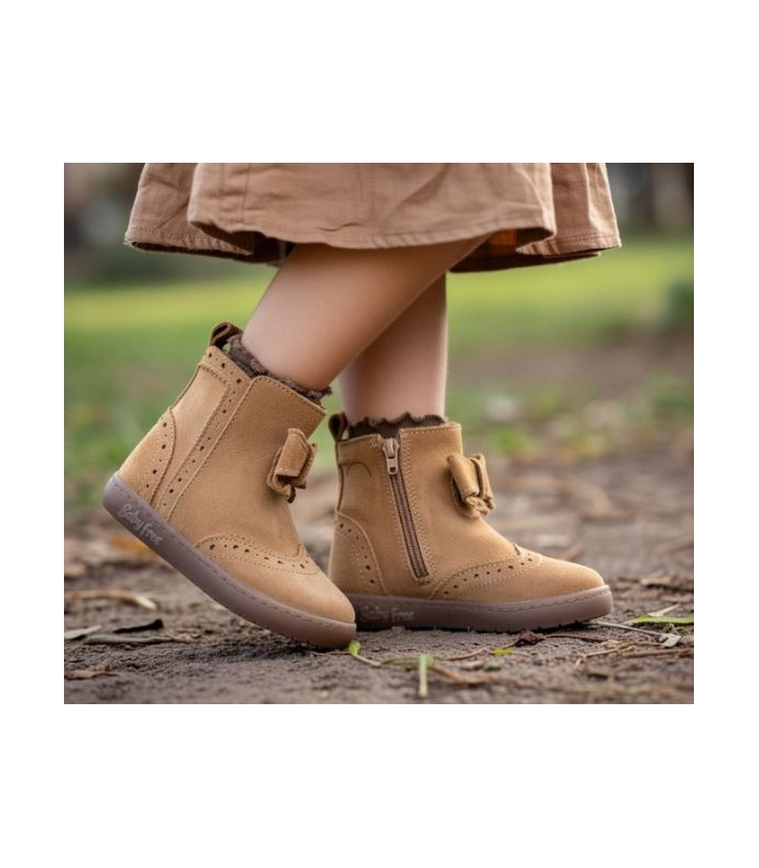 Bota BAREFOOT piel camel con lazo Chetto
